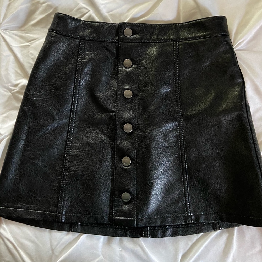 Express Black mini skirt, Faux leather.